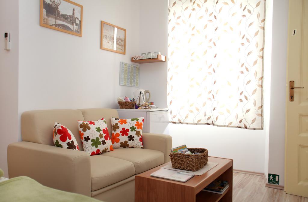 Room Mira Trogir Luaran gambar