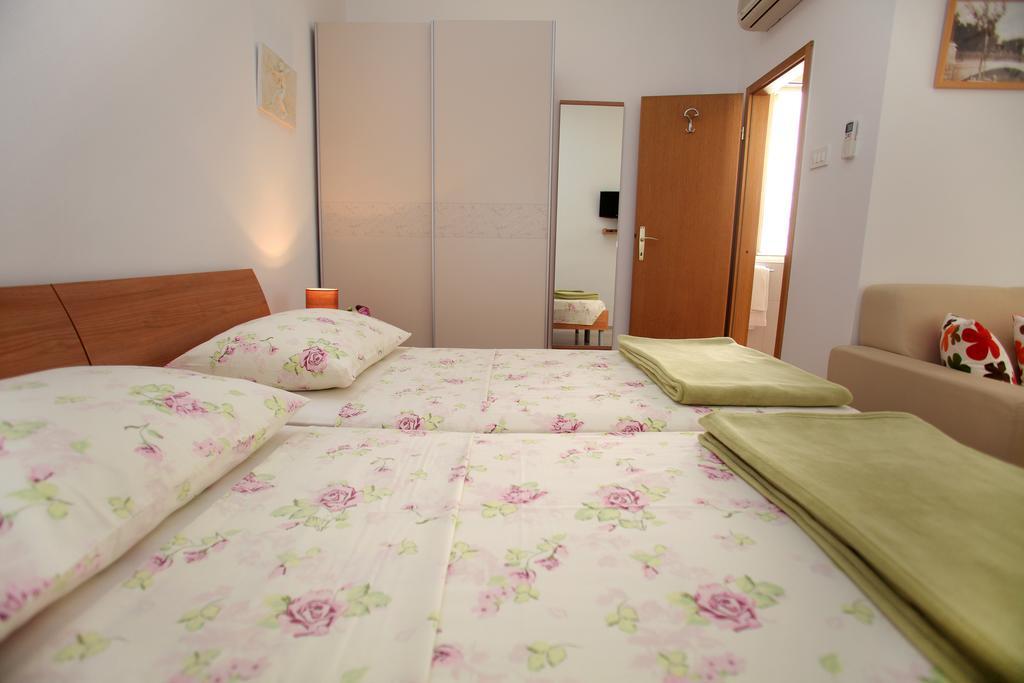 Room Mira Trogir Luaran gambar