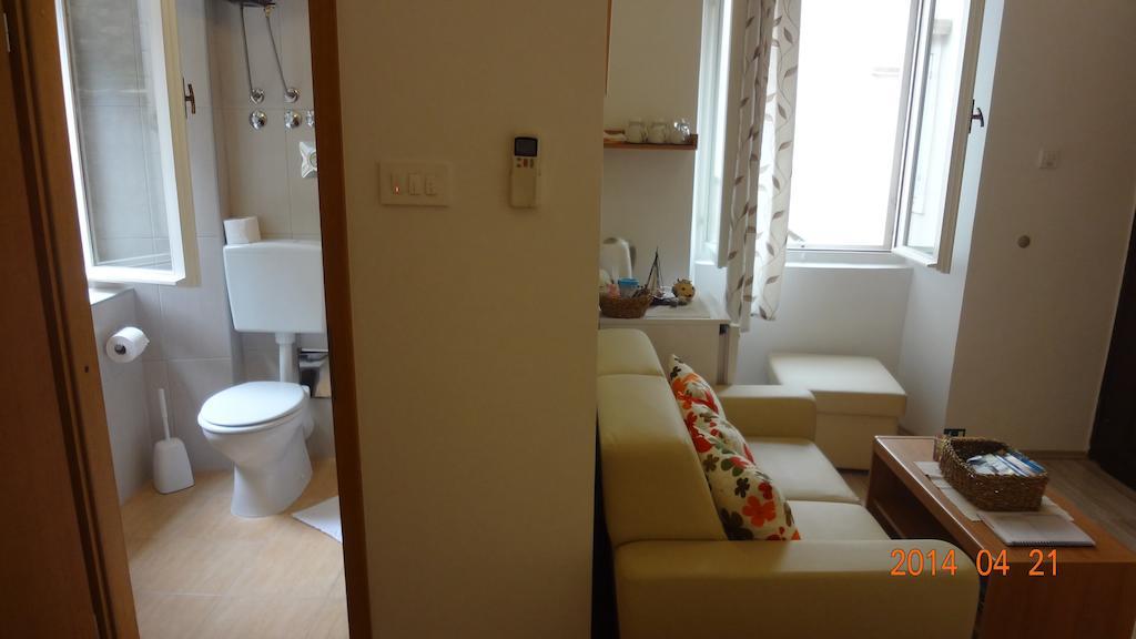 Room Mira Trogir Bilik gambar